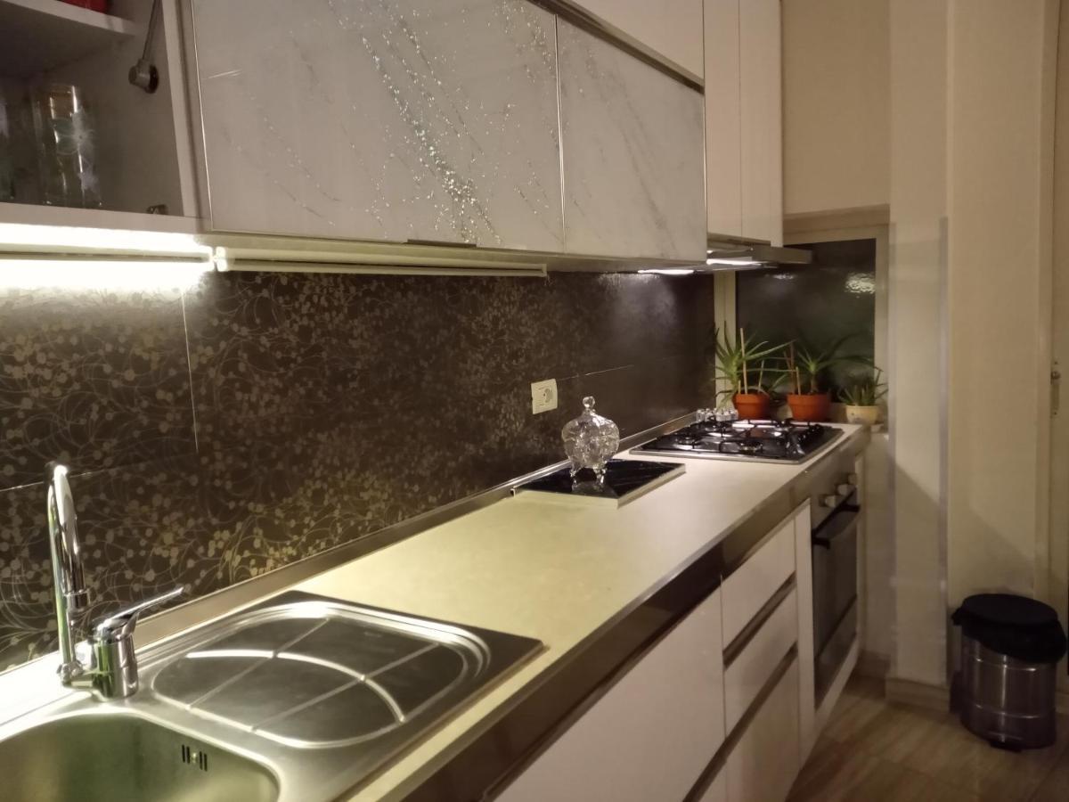 Holiday Center Apartment Shkoder Exterior photo