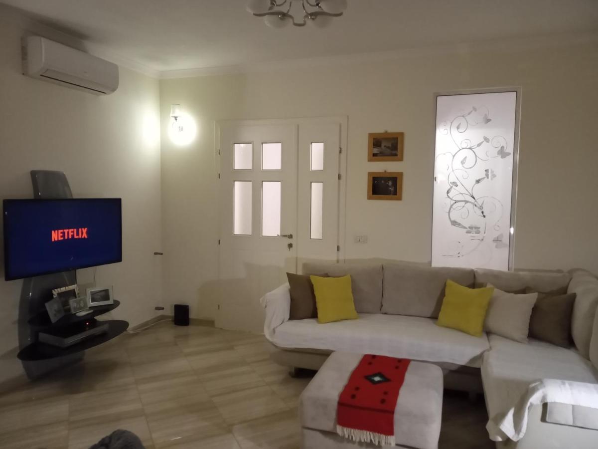 Holiday Center Apartment Shkoder Exterior photo